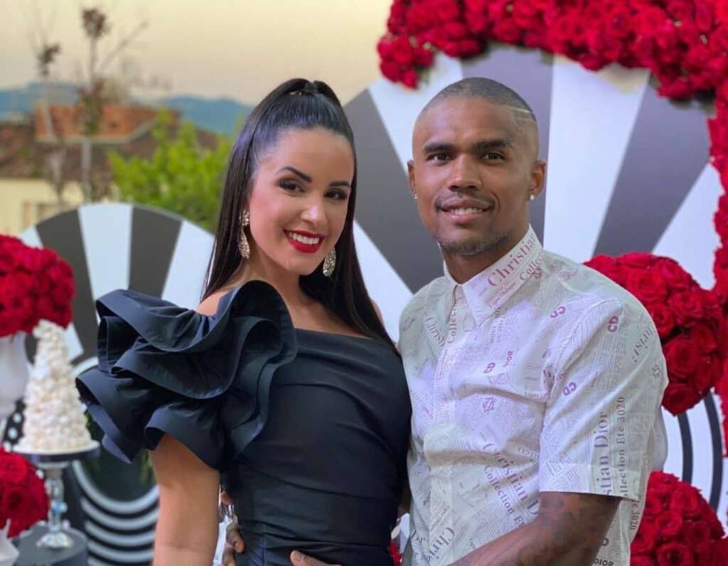 douglas costa casamento