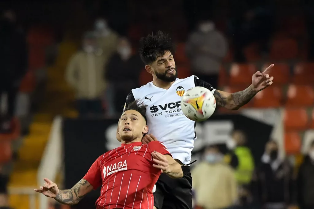 ESPANHOL: Sevilla cede empate ao Valencia e desperdiça chance de colar no líder Real Madrid