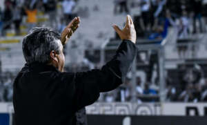 Blog do Ari: Como usar com sabedoria os mais experientes da Ponte?