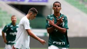 Paulistão: Ajax prepara investida na casa dos R$ 100 milhões por joia do Palmeiras