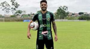 Mineiro: Aos 30 anos, ex-São Paulo busca gols e quer retomar carreira no América-MG