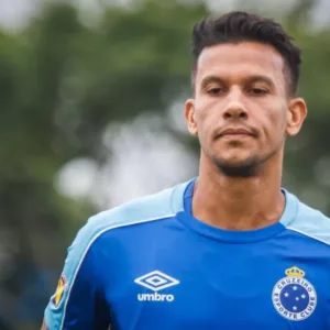 Mineiro: Depois de Fábio, Cruzeiro pode dar as malas para outro ídolo