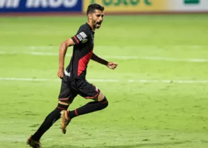 Goiano: Atlético-GO acerta retorno de meio-campista