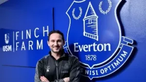 Inglês: Um ano após deixar comando do Chelsea, Lampard acerta com o Everton