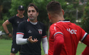 Paulistão: Técnico Leandro Zago elogia postura do Botafogo diante da Ferroviária