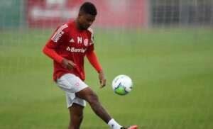 Cearense: Ceará anuncia zagueiro ex-Internacional como oitavo reforço