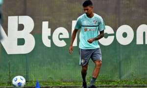 Pendências com Fluminense atrasam chegada de atacante na Ponte Preta