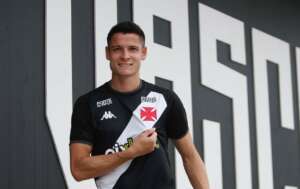 Carioca: Volante ex-Cruzeiro e Atlético-GO assina com o Vasco até 2023