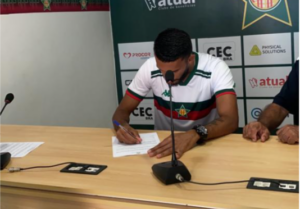 Carioca: Portuguesa acerta com zagueiro Lucão, ex-Briosa e Setúbal, de Portugal