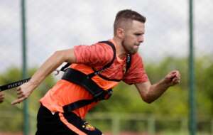 Pernambucano: Sport oficializa contratação de ex-lateral Chapecoense e Cruzeiro