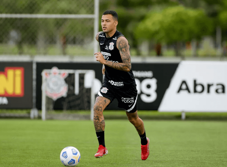 Corinthians tem acordo para emprestar volante a rival do Paulistão