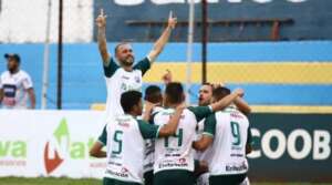 MINEIRO: Únicos com 100%, Cruzeiro e Caldense dividem a liderança