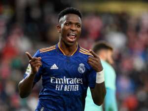 Espanhol: Vinicius Júnior volta a testar negativo para covid-19 e reforçará Real no sábado