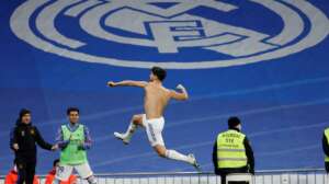 ESPANHOL: Sem Vinicius Junior, Real Madrid vence Granada e aumenta vantagem