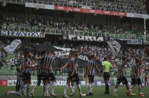Atlético-MG protesta na CBF por escolha do palco da final da Supercopa do Brasil