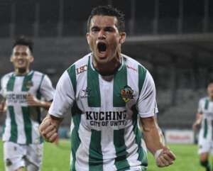 Bryan Jones volta ao Brasil após 10 anos