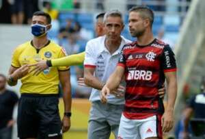 'Será uma noite sem dormir', lamenta Diego pelo vice do Flamengo