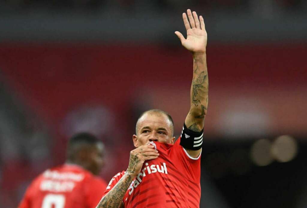 Gaúcho: D’Alessandro comemora reestreia com gol pelo Inter: ‘trabalho muito’