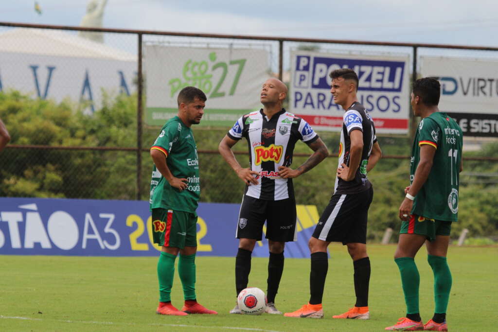 Votuporanguense 0 x 0 Barretos – CAV joga mais, mas não fura retranca do BEC