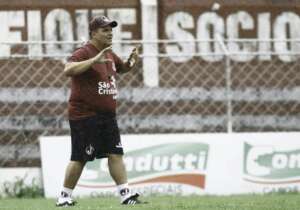 Paulista A2: Tuca Guimarães celebra momento, mas prega cautela no Juventus