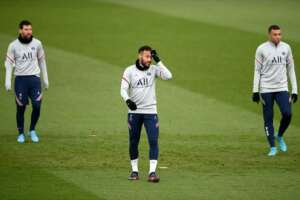 Neymar não retorna ao PSG contra o Rennes e vira dúvida diante do Real Madrid