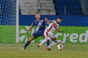 Taubaté 2 x 2 Velo Clube - Burro reage e empata no fim