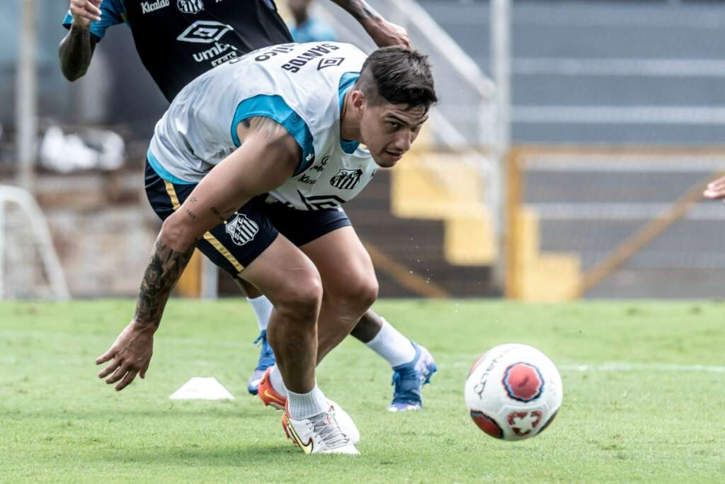 Após virada em clássico, Santos tenta manter embalo no Paulistão