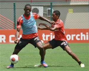 São Paulo finaliza preparação; Nikão com covid é desfalque