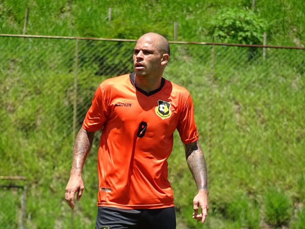 Paulistão: Um dos mais experientes, atacante exalta foco do elenco do São Bernardo