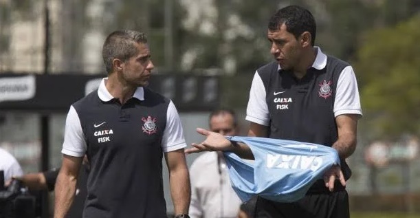 Corinthians e Santos fazem 1º clássico do ano para afastar críticas das torcidas