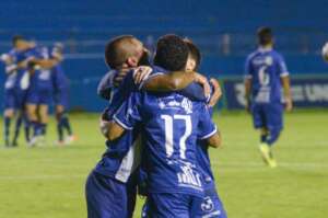 São Caetano x Taubaté - Embalado por 1ª vitória, Burro faz duelo direto contra o Azulão no Paulista A2