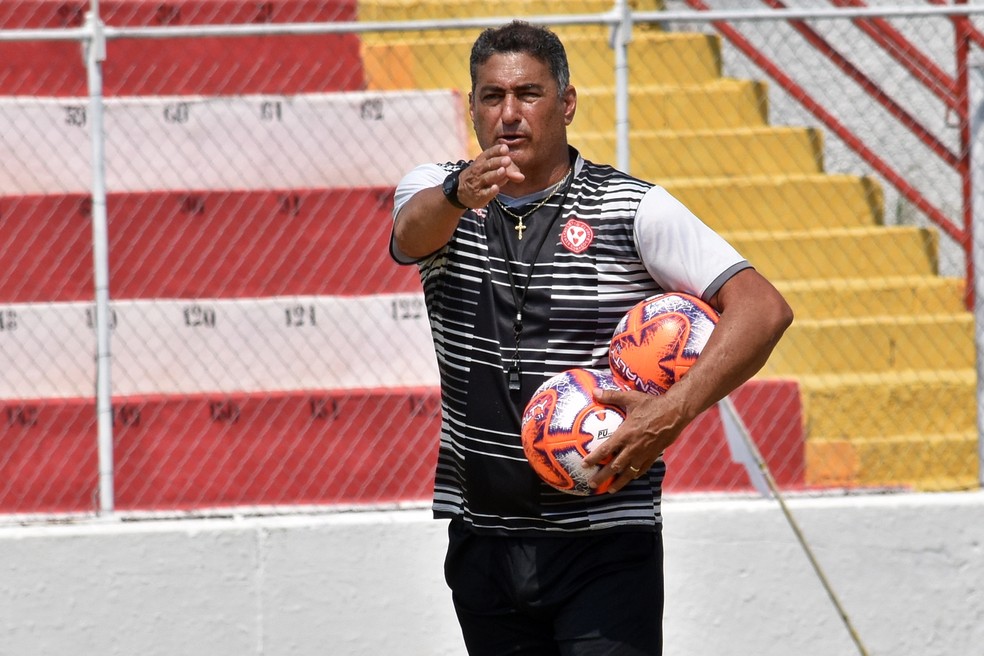 Mineiro: URT anuncia treinador experiente no estado