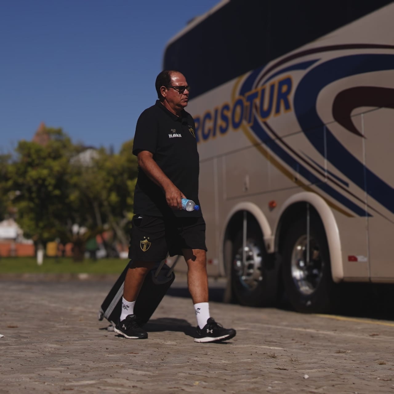 Catarinense: Waguinho Dias se aproxima dos 40 jogos no comando do Brusque