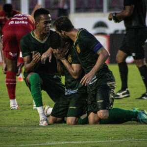 COPA DO NORDESTE: Altos vence fora e lidera Grupo B; Globo e Botafogo-PB empatam