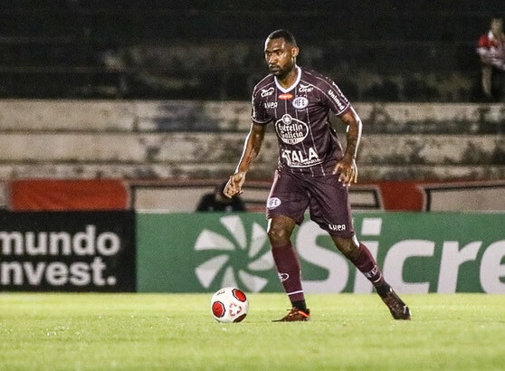 arthur zagueiro ferroviaria