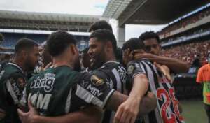 Atlético-MG 2 (8) x (7) 2 Flamengo - Hulk decide, Éverson brilha e Galo é campeão da Supercopa