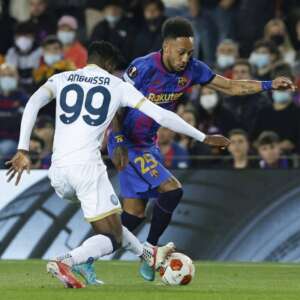 LIGA EUROPA: Barcelona empata com Napoli; Dortmund perde para Rangers
