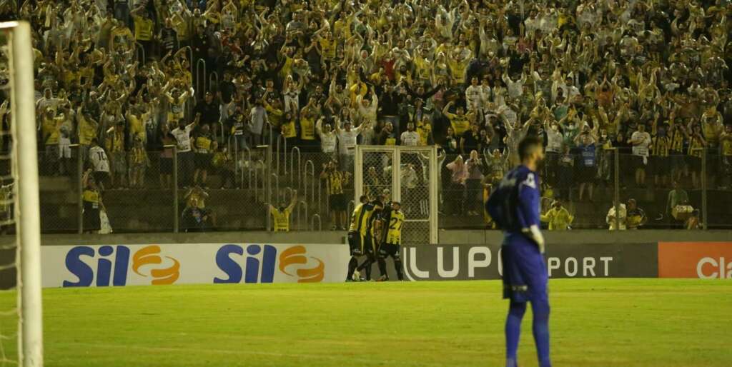 cascavel ponte preta torcida 2022 e1645592123529