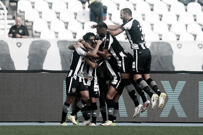 Botafogo busca vitória sobre Madureira para ficar na ponta da Taça Guanabara