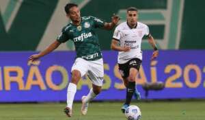 Volante está perto de trocar Corinthians por rival do Brasileirão