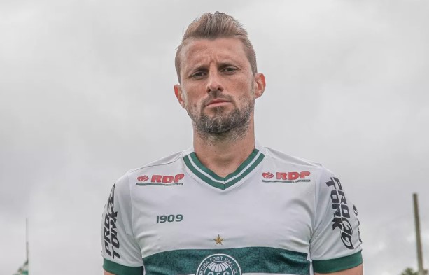 Paranaense: Experiente zagueiro testa positivo para covid-19 e desfalca o Coritiba 1 coritiba henrique