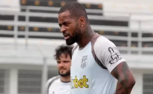 Dedé volta aos treinos na Ponte Preta