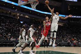 Bucks superam Wizards em noite de ‘triple-double’ do astro Giannis Antetokounmpo