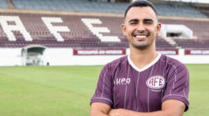 Paulistão: Ferroviária acerta empréstimo de meia do Santos