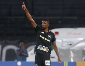 CARIOCA: Botafogo leva 2 gols, reage e vira sobre o Madureira