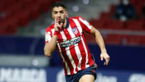 Time do Brasileirão negocia com Luis Suárez