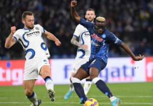 ITALIANO: Inter busca empate com Napoli em duelo direto e segue líder