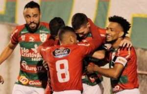 Após relato de racismo, Portuguesa repudia ato: 'Não frequentem mais o Canindé'