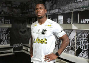 Paulistão: Ponte Preta inscreve ex-atacante do Vasco e mais um