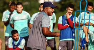 Série B: Roger Machado garante que Grêmio sabe lidar com pressão